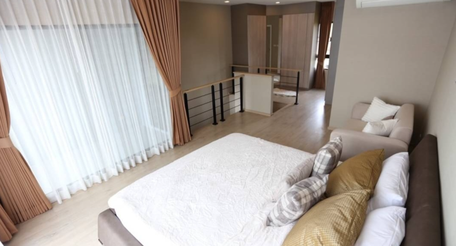 Reihenhaus zur Miete mit 3 Zimmer in Suan Luang, Bangkok