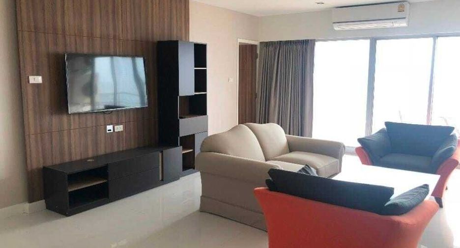 For sale 2 bedrooms condo in Sathon, Bangkok