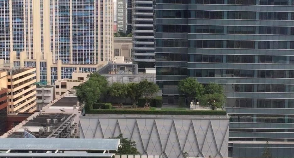 For rent 1 bed condo in Pathum Wan, Bangkok