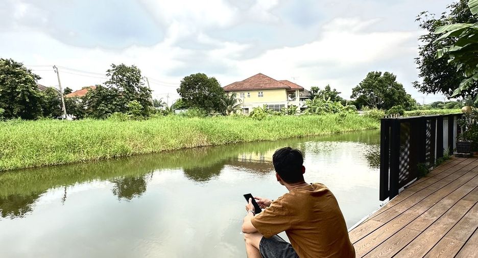 For sale 3 bedrooms house in Khlong Sam Wa, Bangkok