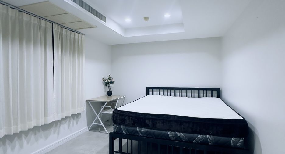 For rent 2 bedrooms condo in Mueang Phuket, Phuket