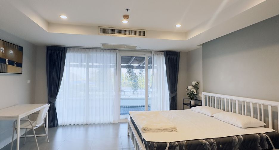 For rent 2 bedrooms condo in Mueang Phuket, Phuket