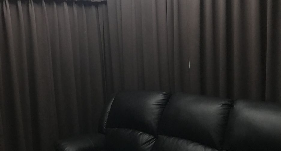 For sale 4 bedrooms house in Bang Khen, Bangkok