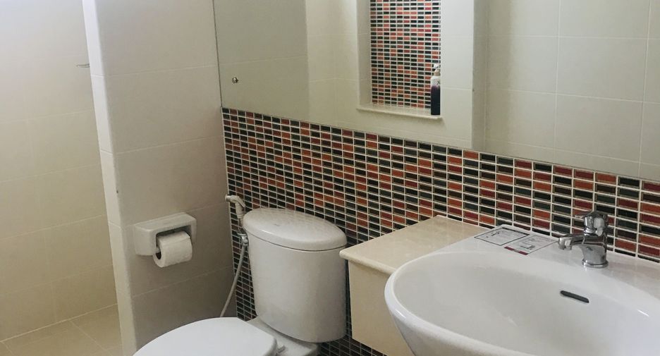 For sale 4 bedrooms house in Bang Khen, Bangkok