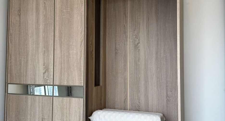 For rent 1 bed condo in Huai Khwang, Bangkok