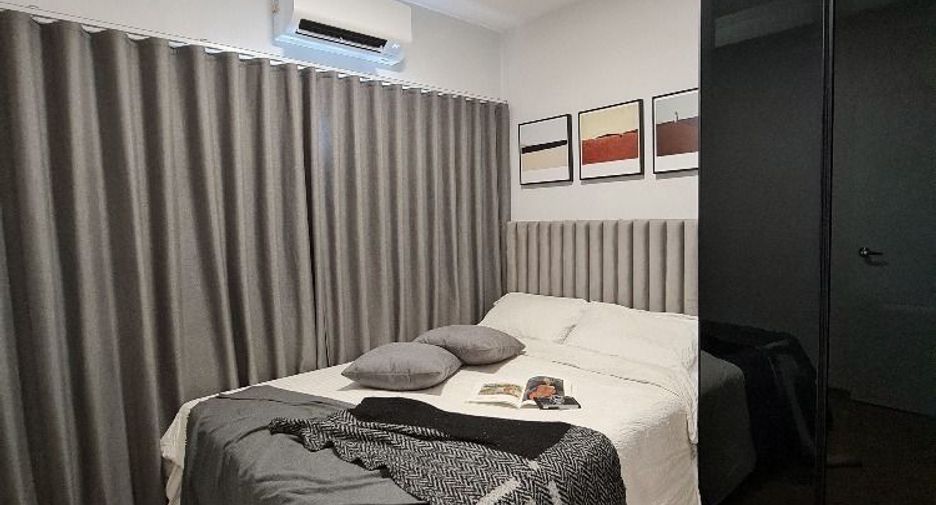 Casa adosada en alquiler de 3 habitaciones en Bang Phli, Samut Prakan