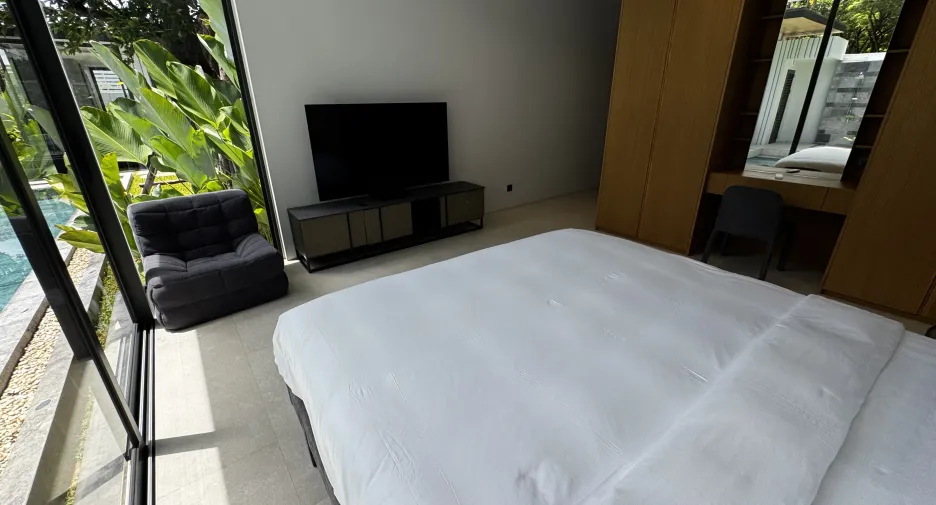 For sale and for rent 5 bedrooms villa in Thalang, Phuket