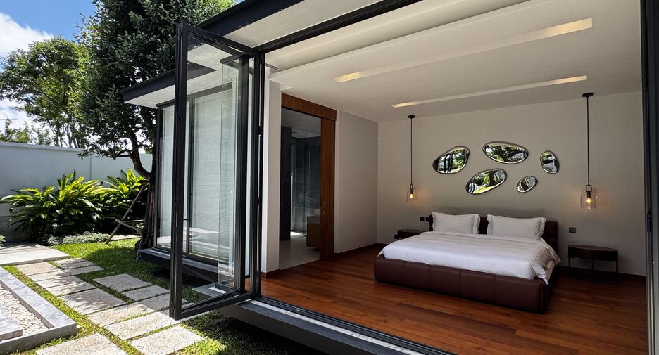 For sale and for rent 5 bedrooms villa in Thalang, Phuket