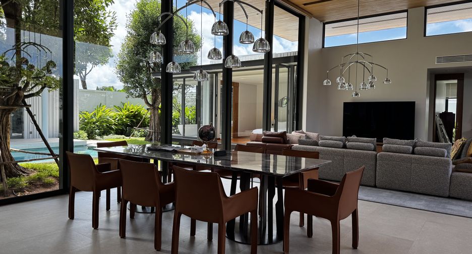 For sale and for rent 5 bedrooms villa in Thalang, Phuket