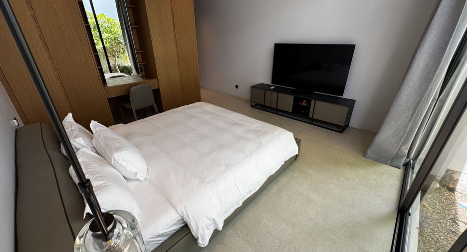 For sale and for rent 5 bedrooms villa in Thalang, Phuket