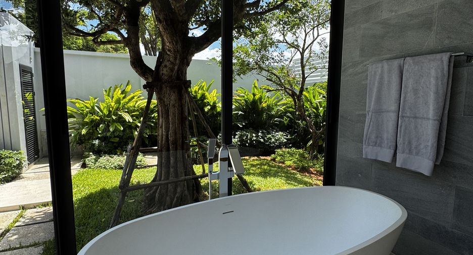 For sale and for rent 5 bedrooms villa in Thalang, Phuket