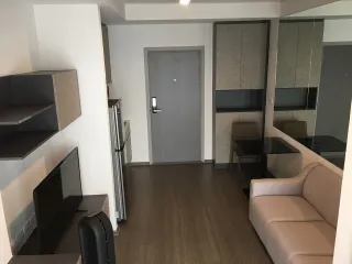 À louer 1 chambre condo à Phaya Thai, Bangkok