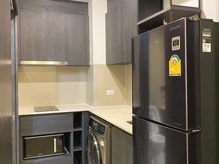 Wohnung zur Miete mit 1 Zimmer in Huai Khwang, Bangkok
