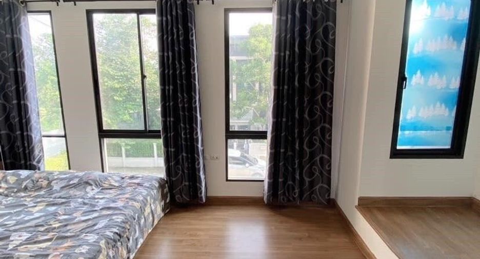 For sale 3 bedrooms townhouse in Bang Phli, Samut Prakan
