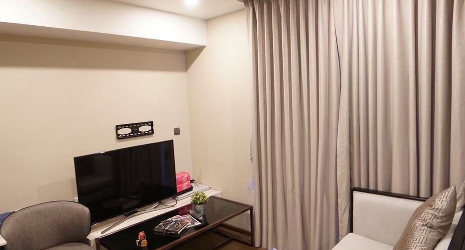 For sale 1 bed condo in Pathum Wan, Bangkok