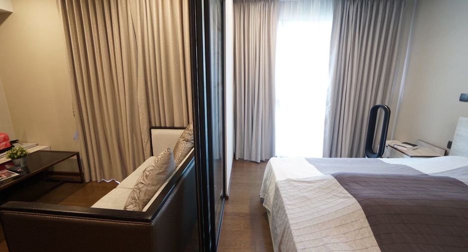 For sale 1 bed condo in Pathum Wan, Bangkok