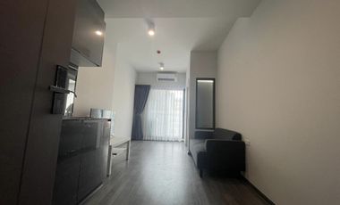 For rent 1 bed condo in Bang Rak, Bangkok