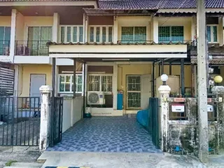 For sale 2 bedrooms townhouse in Bang Bo, Samut Prakan
