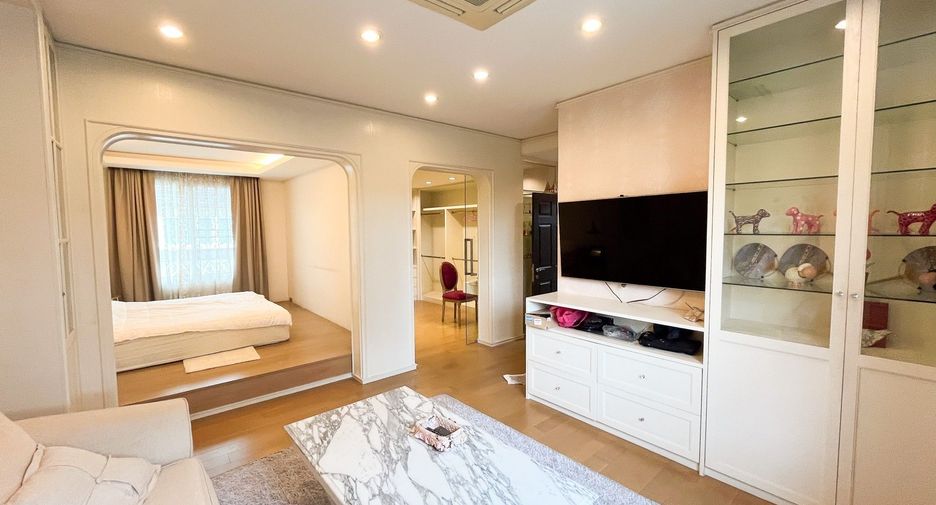 À louer 4 chambres maison à Bang Phli, Samut Prakan