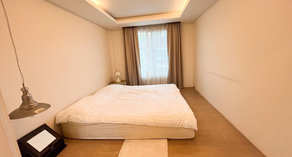 À louer 4 chambres maison à Bang Phli, Samut Prakan