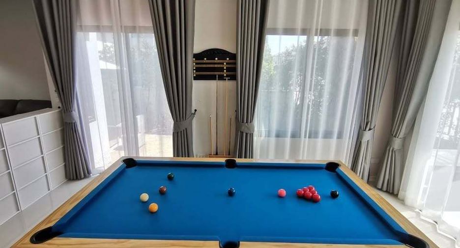 Casa en alquiler de 3 habitaciones en Bang Bo, Samut Prakan