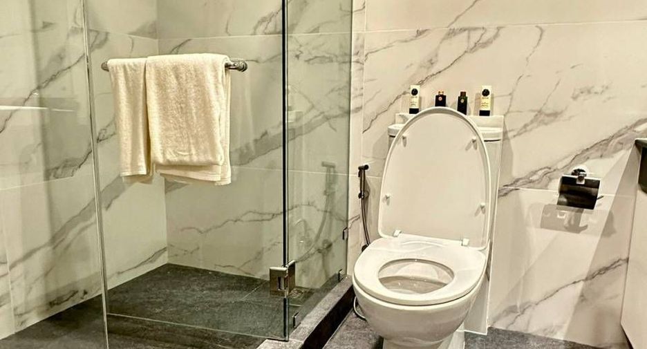 Apartment zur Miete mit 3 Zimmer in Watthana, Bangkok