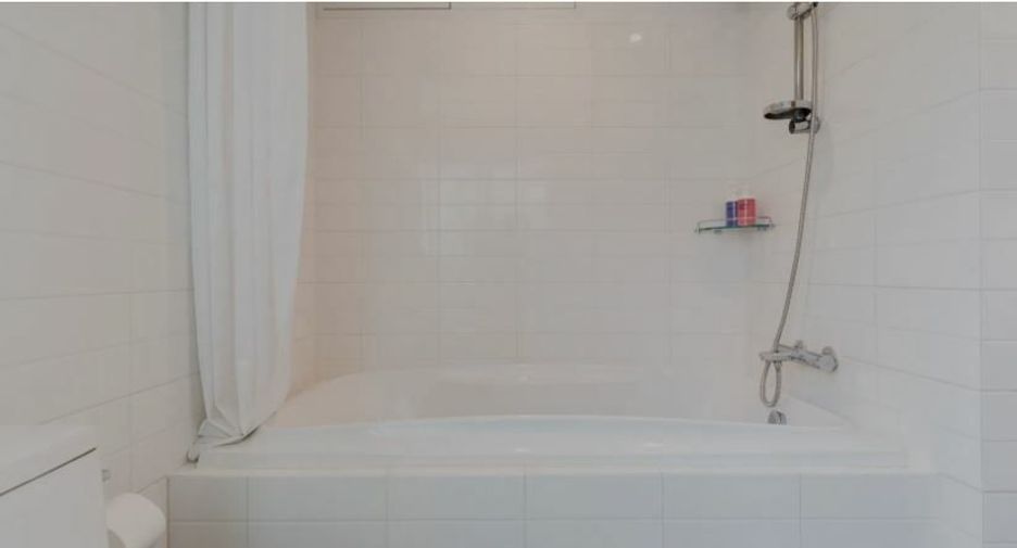 For rent 2 bedrooms apartment in Phaya Thai, Bangkok