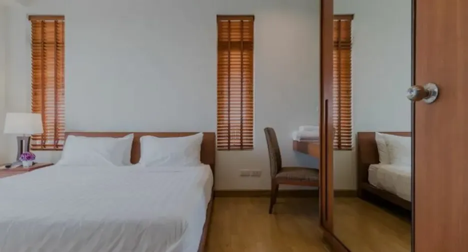 For rent 2 bedrooms apartment in Phaya Thai, Bangkok