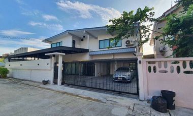 ให้เช่า 5 ห้องนอน บ้านเดี่ยว ใน ลาดพร้าว, กรุงเทพฯ