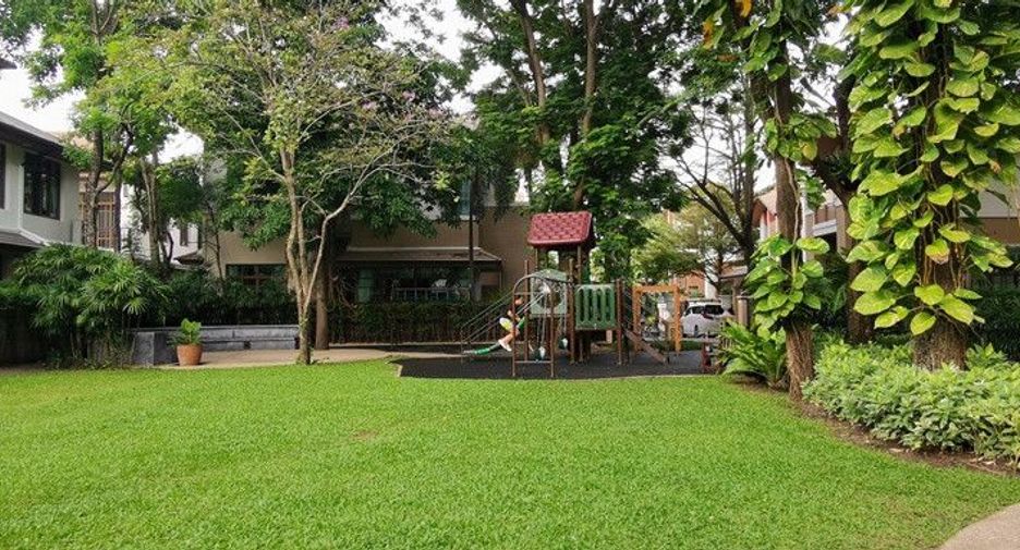 出租 4 卧室 独立屋 在 Watthana, 曼谷