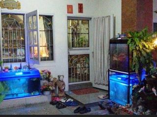 For sale 4 bedrooms townhouse in Bang Kapi, Bangkok
