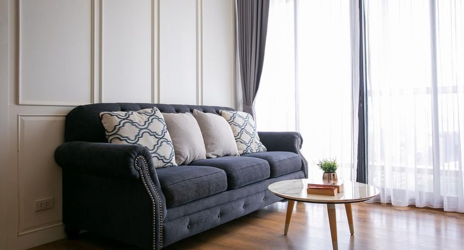 For rent 2 bedrooms condo in Khlong Toei, Bangkok
