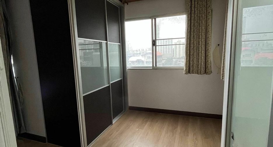 For rent 1 bed condo in Ratchathewi, Bangkok