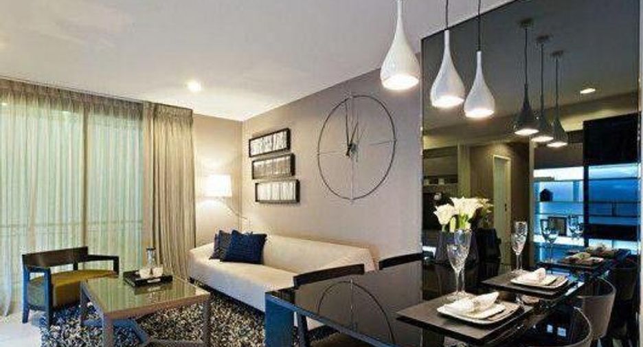For sale 2 bedrooms condo in Khlong Toei, Bangkok
