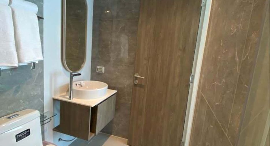 For sale and for rent 1 bed condo in Huai Khwang, Bangkok