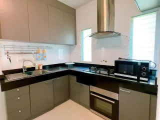 出租 3 卧室 独立屋 在 Mueang Samut Prakan, Samut Prakan