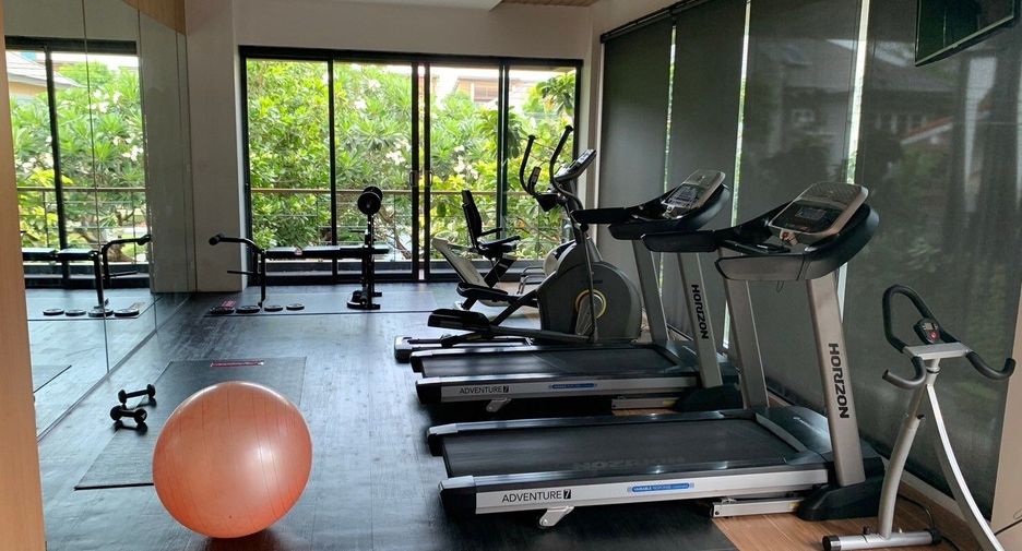Casa en venta de 4 habitaciones en Chatuchak, Bangkok