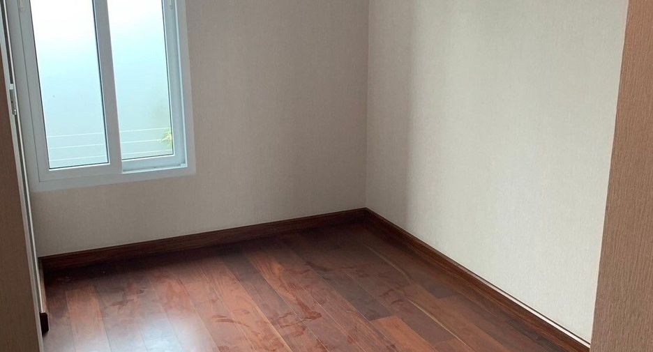 Casa en venta de 4 habitaciones en Chatuchak, Bangkok