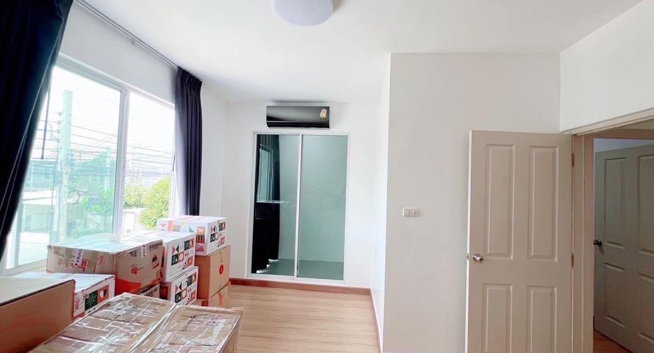 For sale and for rent 3 bedrooms townhouse in Bang Phli, Samut Prakan