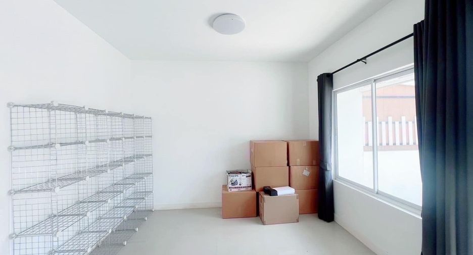 For sale and for rent 3 bedrooms townhouse in Bang Phli, Samut Prakan