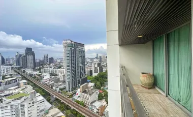 For sale 2 bedrooms condo in Khlong Toei, Bangkok
