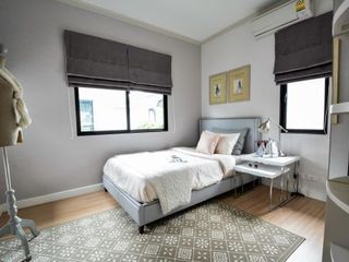 For sale 4 bedrooms house in Nong Khaem, Bangkok