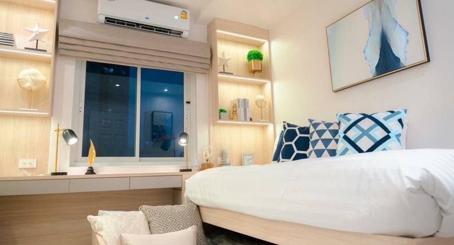 For rent 2 bedrooms condo in Yan Nawa, Bangkok