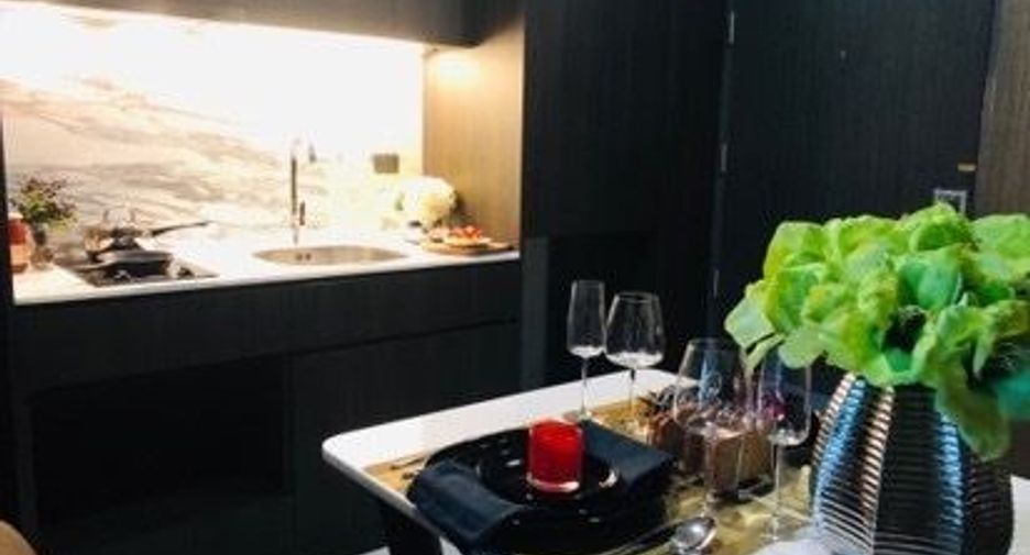 For rent 1 bed apartment in Watthana, Bangkok