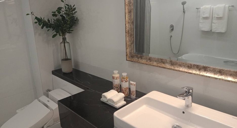 For rent 1 bed apartment in Watthana, Bangkok