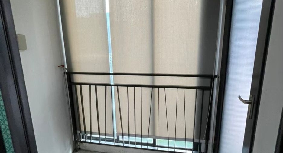 For sale 1 bed condo in Bang Kapi, Bangkok