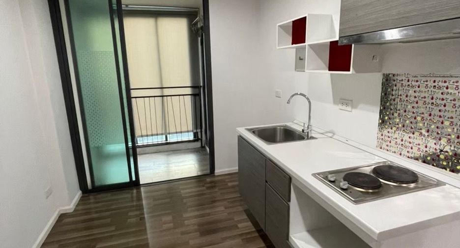 For sale 1 bed condo in Bang Kapi, Bangkok