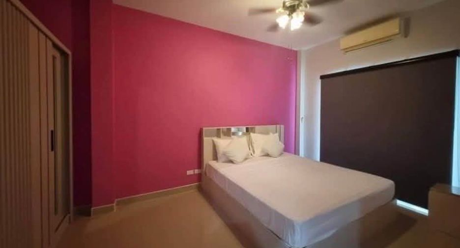 For sale 3 bedrooms villa in Mueang Phuket, Phuket