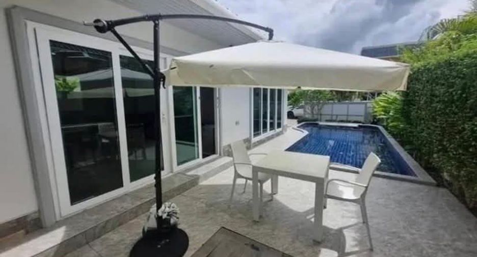 For sale 3 bedrooms villa in Mueang Phuket, Phuket