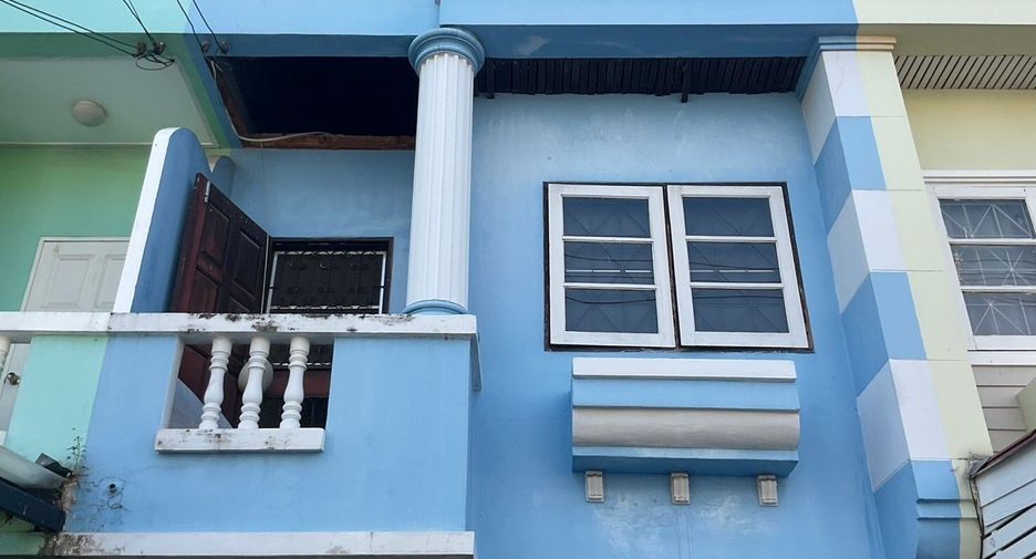 For sale 2 bedrooms townhouse in Sai Mai, Bangkok